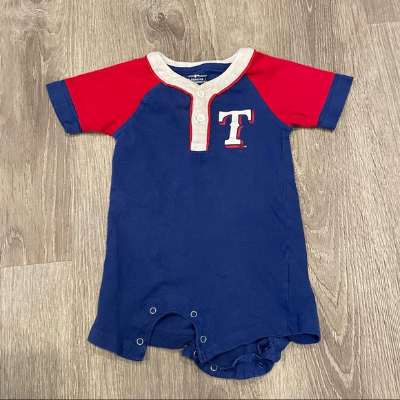 Genuine Merchandise Other - MLB Genuine Merchandise Texas Rangers Baby Outfit 6-9 Months